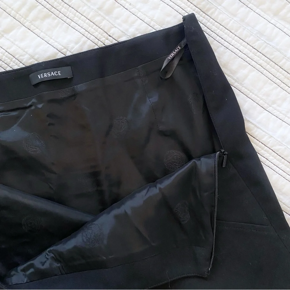 VERSACE Vintage 1990s Wool Pencil Skirt 14